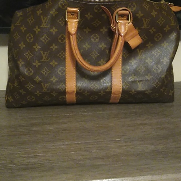 Beautiful travel  bag in great condition - Picture 1 of 7